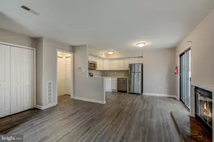 1105 Berwyck Ct, Sicklerville, NJ 08081 - Photo 5