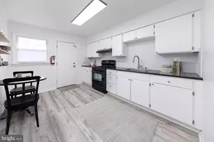 403 Bergen St, Gloucester City, NJ 08030 - Photo 11