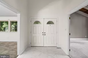 536 Heartwood Dr, Cherry Hill, NJ 08003 - Photo 5