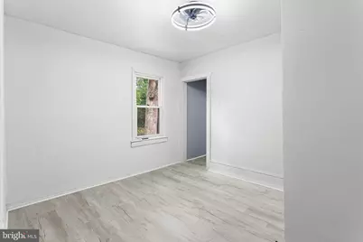 218 Garfield Avenue, Chesilhurst, NJ 08089 - Photo 15