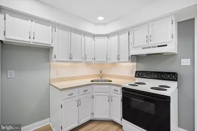 223-225 Kings Highway E #3RD FLR, Haddonfield, NJ 08033 - Photo 3