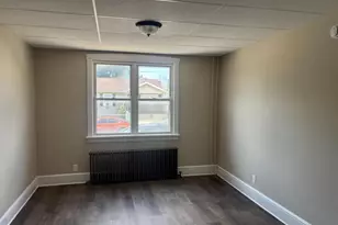225 Essex St, Gloucester City, NJ 08030 - Photo 5