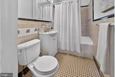 319 N Newton Lake Drive, Collingswood, NJ 08108 - Photo 21
