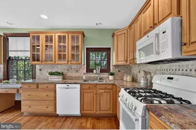 319 N Newton Lake Drive, Collingswood, NJ 08108 - Photo 13