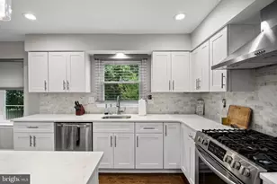 1112 Buttonwood Dr, Cherry Hill, NJ 08003 - Photo 7