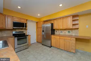 18 Lantern Ln, Cherry Hill, NJ 08002 - Photo 13