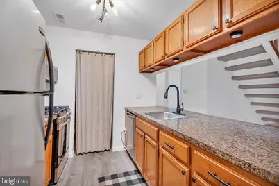2102 The Woods, Cherry Hill, NJ 08003 - Photo 9