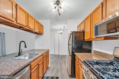 2102 The Woods, Cherry Hill, NJ 08003 - Photo 7