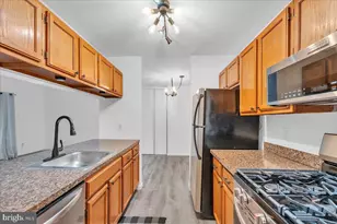2102 The Woods, Cherry Hill, NJ 08003 - Photo 7