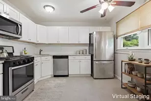646 Pasadena Dr, Magnolia, NJ 08049 - Photo 5