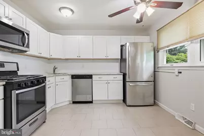 646 Pasadena Drive, Magnolia, NJ 08049 - Photo 7