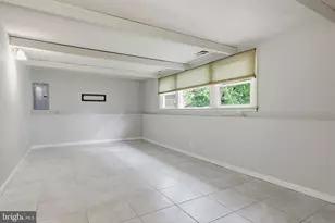 646 Pasadena Dr, Magnolia, NJ 08049 - Photo 9