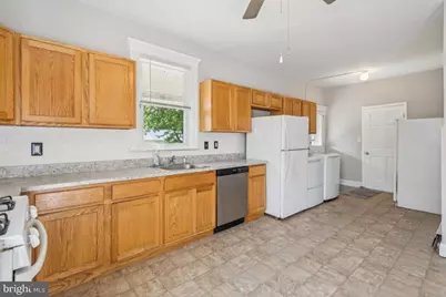 608 Clements Bridge Rd Road, Barrington, NJ 08007 - Photo 11