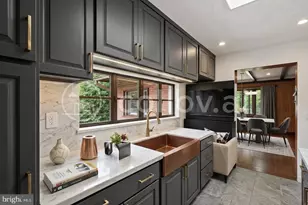 112 Erie Ave, Barrington, NJ 08007 - Photo 5