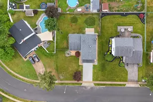 14 Stonebridge Rd, Cherry Hill, NJ 08003 - Photo 17