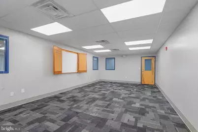 411 Commerce Lane, Berlin, NJ 08091 - Photo 19