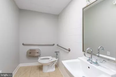 411 Commerce Lane, Berlin, NJ 08091 - Photo 39