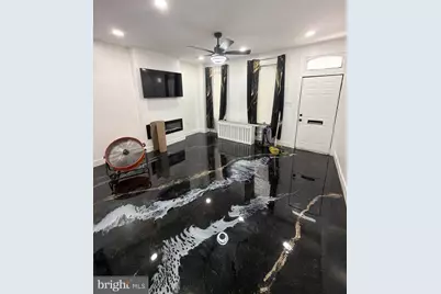 323 Chestnut Street, Camden, NJ 08103 - Photo 5