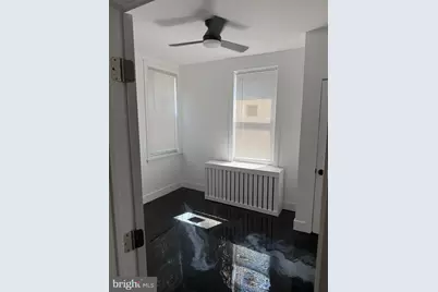 323 Chestnut Street, Camden, NJ 08103 - Photo 15