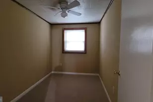 1055 Kenwood Ave, Camden, NJ 08103 - Photo 25