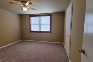 1055 Kenwood Ave, Camden, NJ 08103 - Photo 19