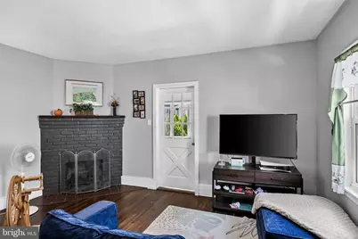 25 E Clinton Avenue, Oaklyn, NJ 08107 - Photo 3