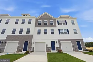 127 Gary Wy, Sicklerville, NJ 08081 - Photo 1