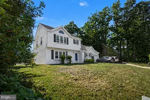 15 Winfield Rd, Sicklerville, NJ 08081 - Photo 1