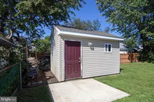 611 Jackson Ave, Magnolia, NJ 08049 - Photo 23
