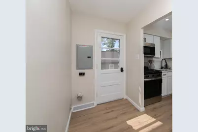 60 N Oakland Avenue, Runnemede, NJ 08078 - Photo 9