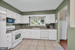 1105 Hudson Ave, Voorhees, NJ 08043 - Photo 7