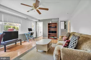 1105 Hudson Ave, Voorhees, NJ 08043 - Photo 9