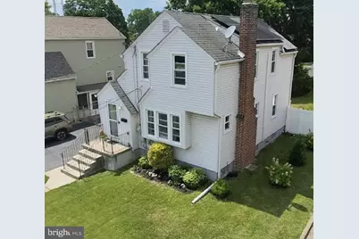 27 W Holly Avenue, Oaklyn, NJ 08107 - Photo 1