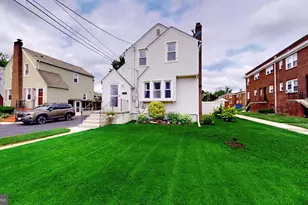 27 W Holly Ave, Oaklyn, NJ 08107 - Photo 1