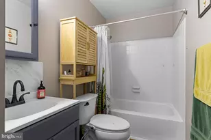 4 Ainsworth Ln, Sicklerville, NJ 08081 - Photo 21
