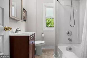 7 Lake Shore Dr, Collingswood, NJ 08108 - Photo 21