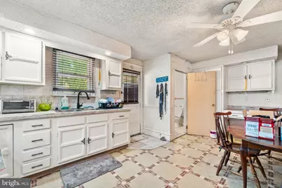 516 S Broadway, Gloucester City, NJ 08030 - Photo 11