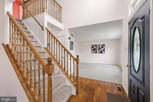 5 Mayflower, Sicklerville, NJ 08081 - Photo 9