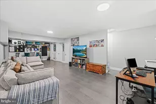 425 S 6th St, Camden, NJ 08103 - Photo 27