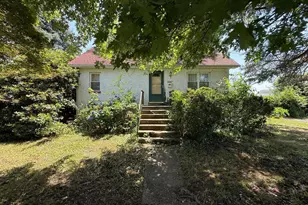 357 Lincoln Ave N, Cherry Hill, NJ 08002 - Photo 1