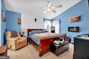 16 W Annapolis Dr, Sicklerville, NJ 08081 - Photo 11