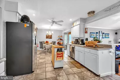 16 W Annapolis Drive, Sicklerville, NJ 08081 - Photo 7