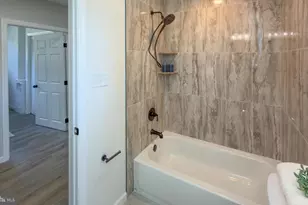 341 Larch Ave, Berlin, NJ 08091 - Photo 35
