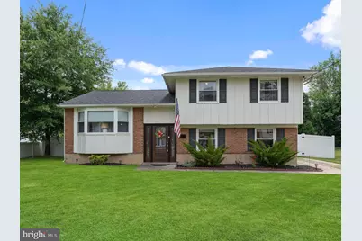 52 Longwood Drive, Stratford, NJ 08084 - Photo 1