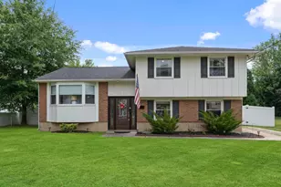 52 Longwood Dr, Stratford, NJ 08084 - Photo 1
