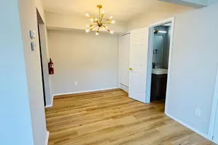 1 Logan Ct, Sicklerville, NJ 08081 - Photo 7