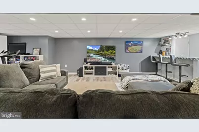 80 E Chestnut Avenue, Bellmawr, NJ 08031 - Photo 25