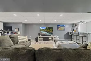 80 E Chestnut Ave, Bellmawr, NJ 08031 - Photo 25
