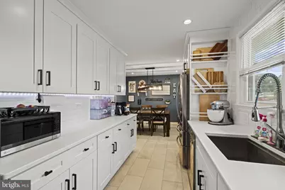 80 E Chestnut Avenue, Bellmawr, NJ 08031 - Photo 13
