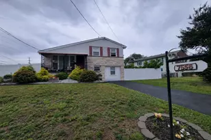 7556 Baxter Ave, Pennsauken, NJ 08109 - Photo 1